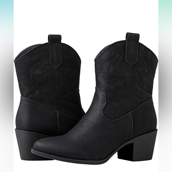 Black Short Western Cowboy Boots - Picture 2 of 2